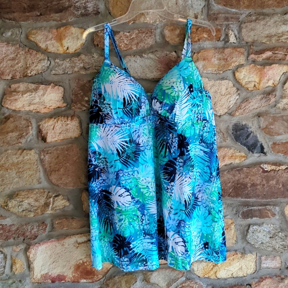 Swimsuits for all blue green palm underwire swim dress